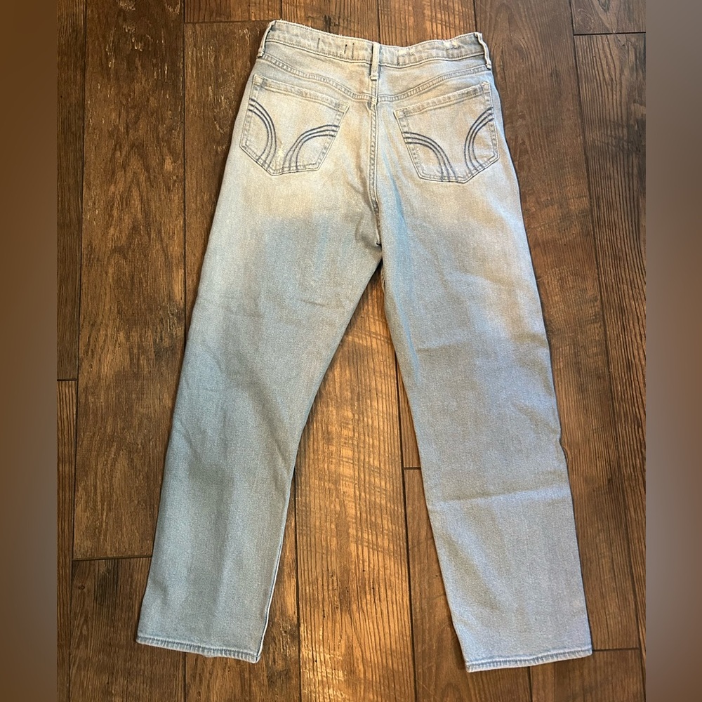 Hollister Boyfriend Light Blue Vintage Stretch Jeans - Picture 5 of 8